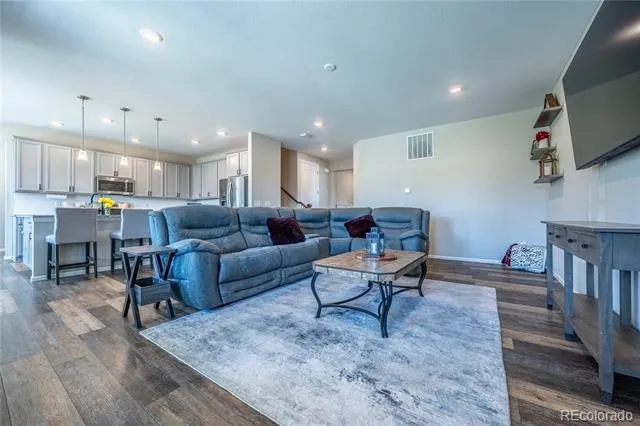 960 Avena Court Elizabeth, CO 80107