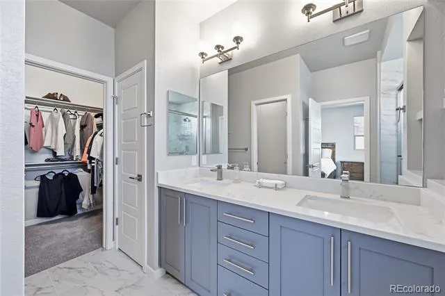 4045 S Teller Street Denver, CO 80235