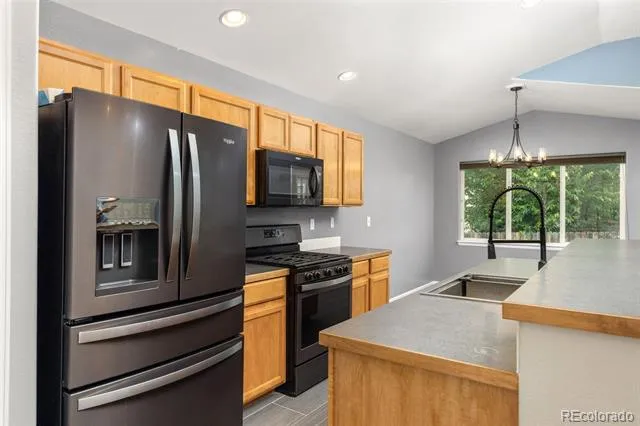 327 Fossil Drive Johnstown, CO 80534