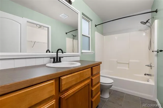 327 Fossil Drive Johnstown, CO 80534