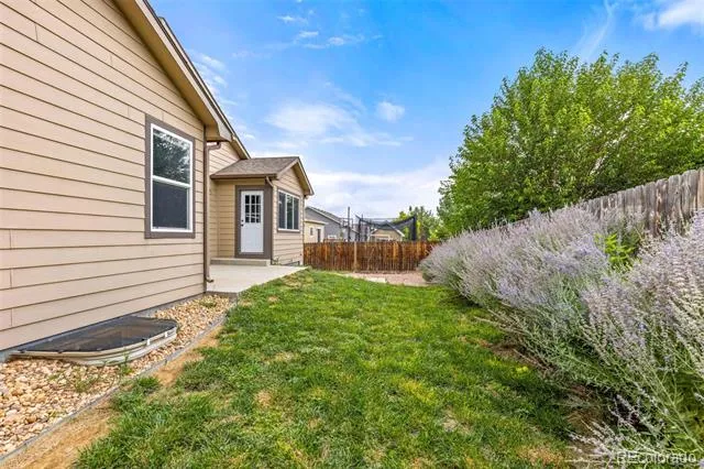 327 Fossil Drive Johnstown, CO 80534