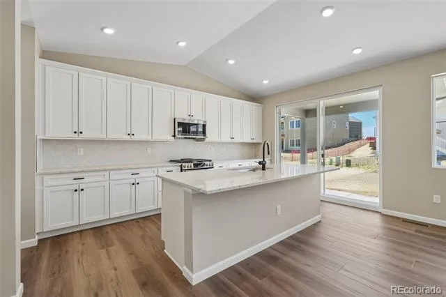 24406 E 35th Drive Aurora, CO 80019