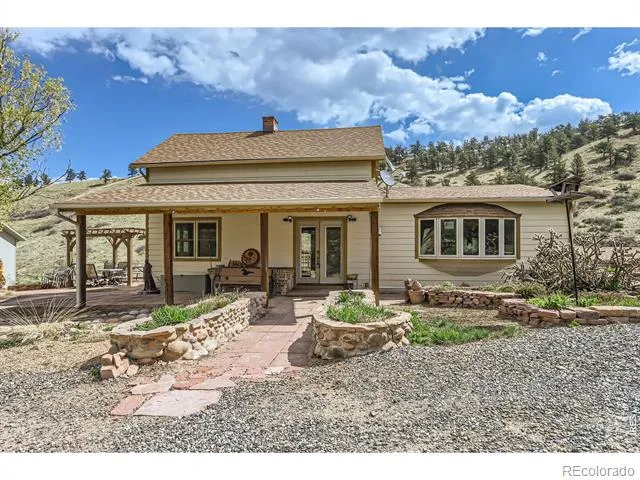 16450 Dakota Ridge Road Longmont, CO 80503