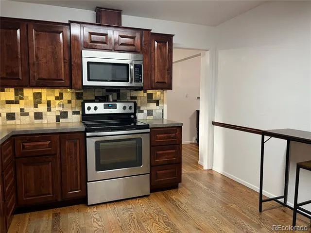 905 Hallam Avenue Colorado Springs, CO 80911