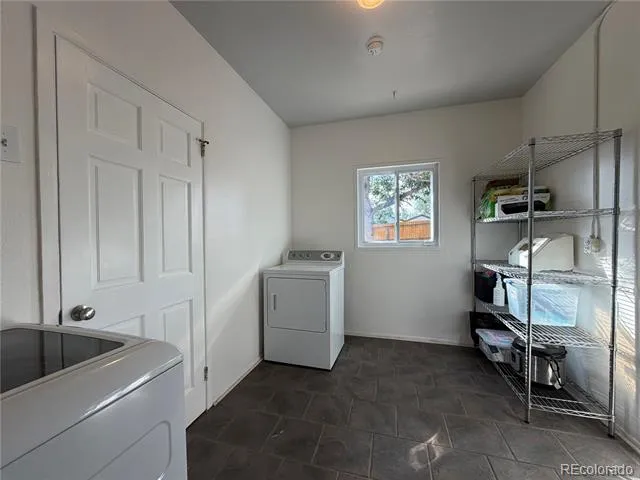 905 Hallam Avenue Colorado Springs, CO 80911