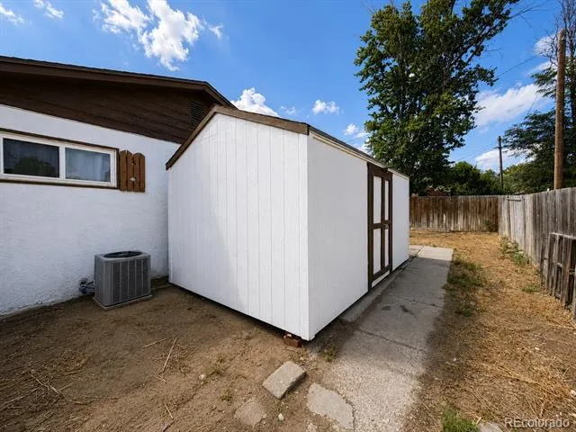 905 Hallam Avenue Colorado Springs, CO 80911