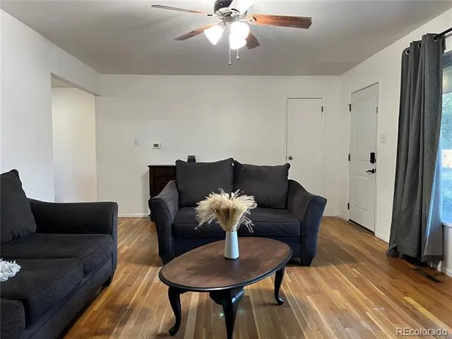 905 Hallam Avenue Colorado Springs, CO 80911