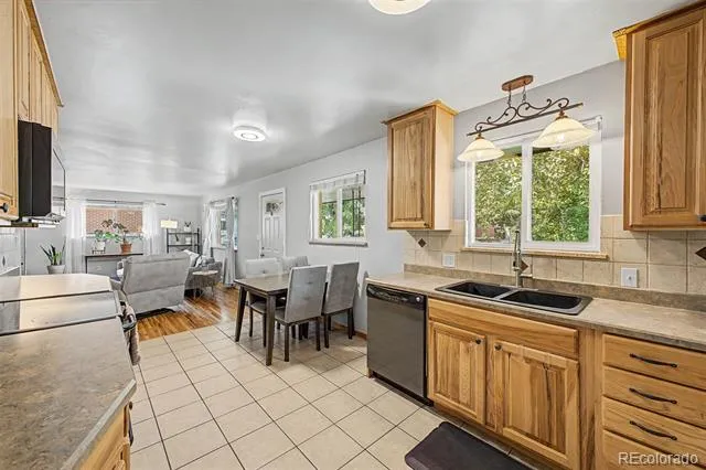 6510 S Cedar Street Littleton, CO 80120