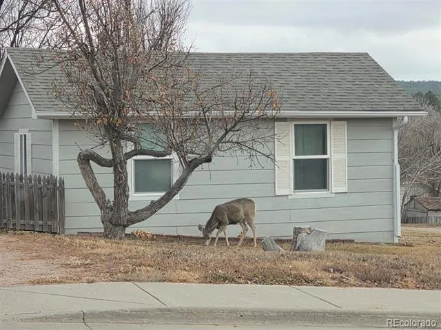 275 Settlement Lane #A2 Elizabeth, CO 80107