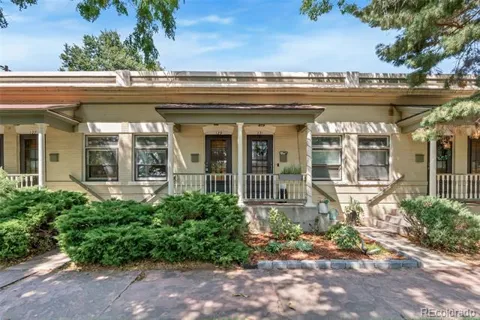 129 E Exposition Avenue