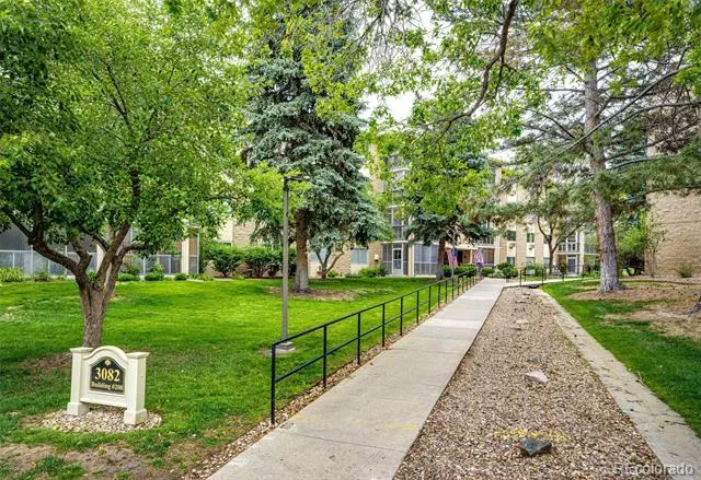 3082 S Wheeling Way #105 Aurora, CO 80014