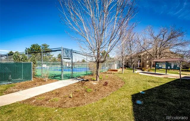 3082 S Wheeling Way #105 Aurora, CO 80014
