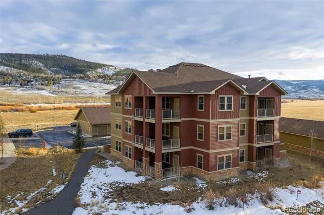 162 Village Road #303 Granby, CO 80446