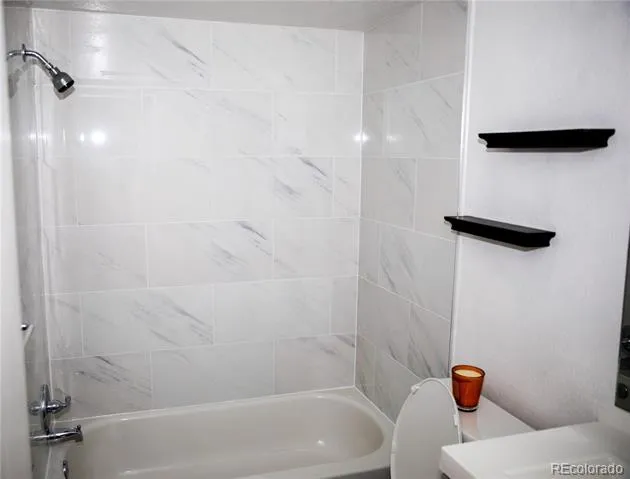 1261 S Gilbert Street #202 Castle Rock, CO 80104