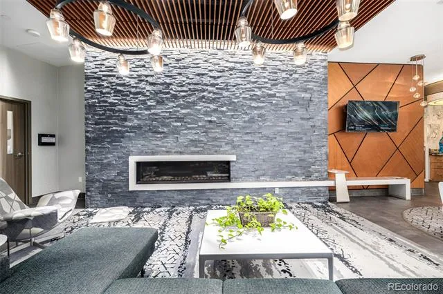 1777 Larimer Street #1911 Denver, CO 80202