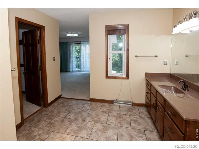 1407 S 11th Avenue Sterling, CO 80751