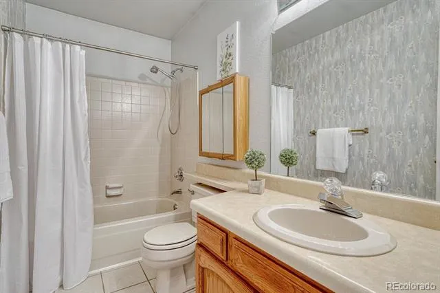 1882 Brookdale Drive Colorado Springs, CO 80918