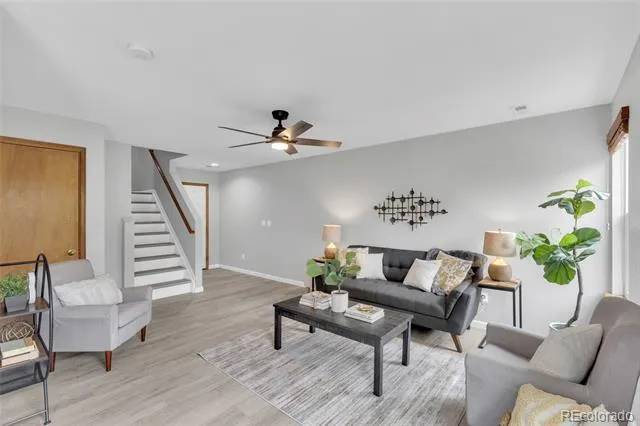 8053 S Kittredge Way Englewood, CO 80112