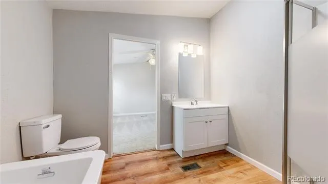 5741 S Quemoy Circle Centennial, CO 80015