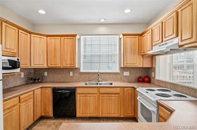 1688 Aquamarine Drive Brighton, CO 80603