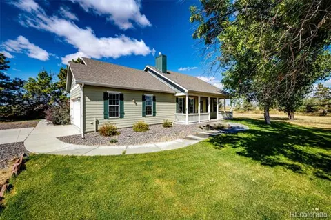 8375 Strasburg Road