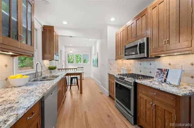 2861 S Lincoln Street Englewood, CO 80113