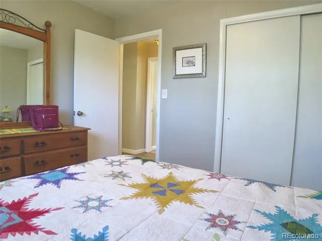 697 S Worchester Street Aurora, CO 80012