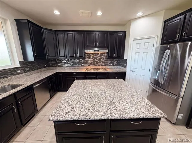 22197 E Easter Circle Aurora, CO 80016