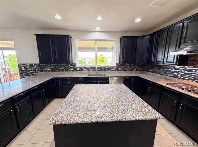 22197 E Easter Circle Aurora, CO 80016