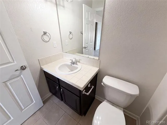 22197 E Easter Circle Aurora, CO 80016