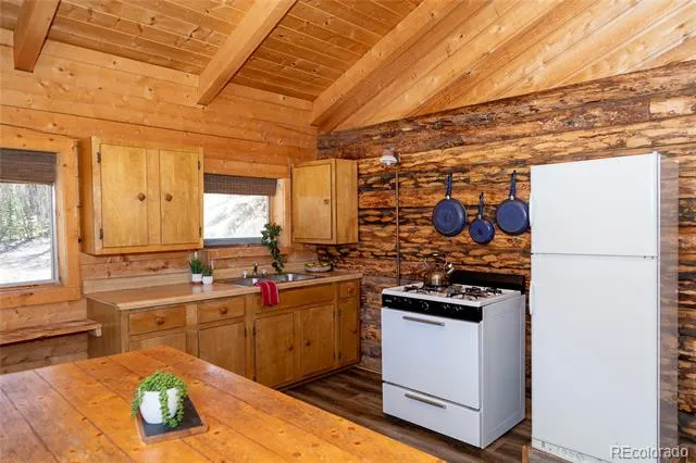 1001 County Rd 17 Lake City, CO 81235