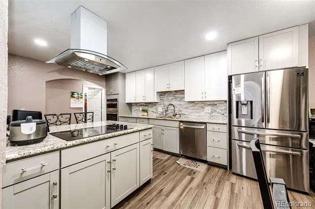 6799 W 52nd Avenue Arvada, CO 80002
