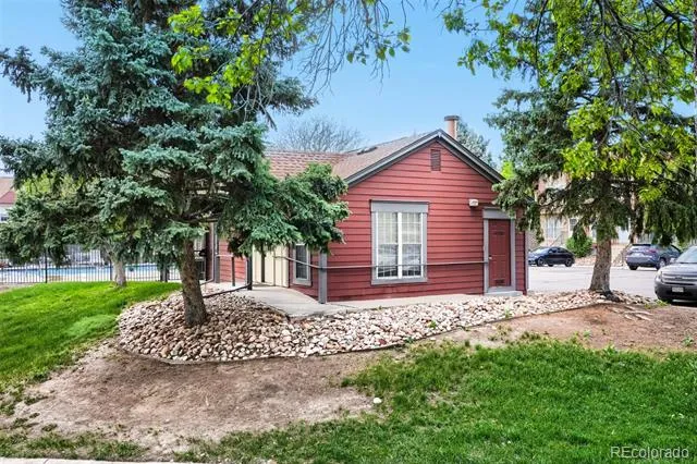 11913 E Kepner Drive Aurora, CO 80012