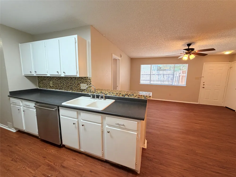 12102 Arrowwood Drive #B Austin, TX 78727