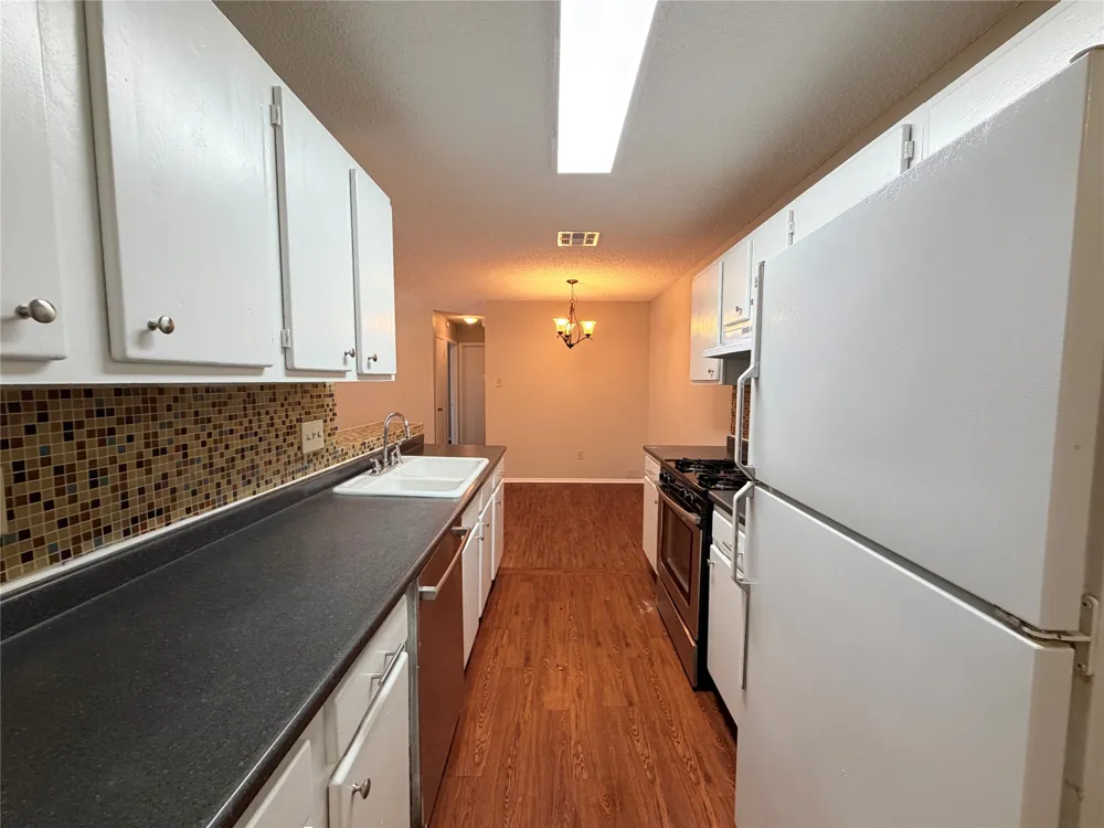 12102 Arrowwood Drive #B Austin, TX 78727