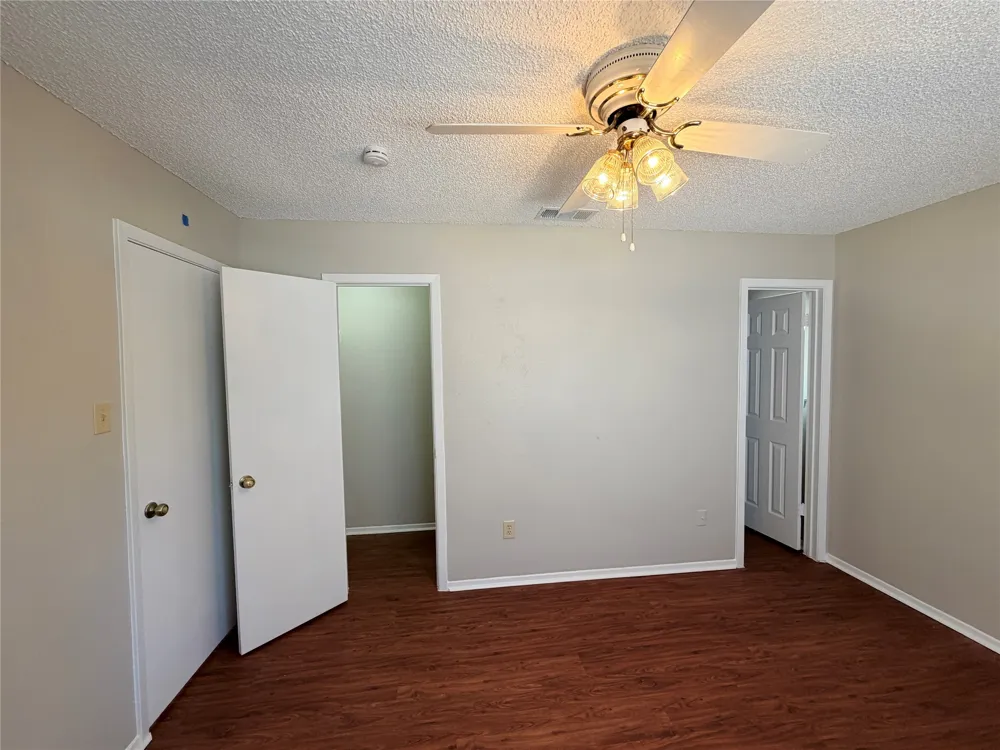 12102 Arrowwood Drive #B Austin, TX 78727