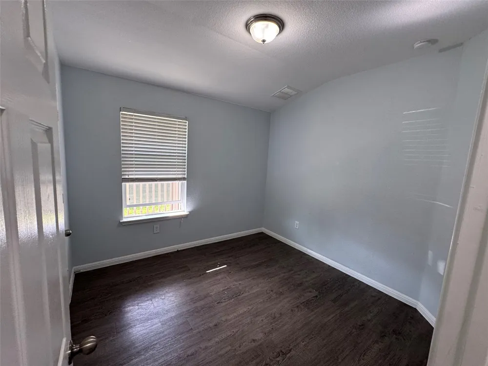 1520 Portchester Castle Path Pflugerville, TX 78660