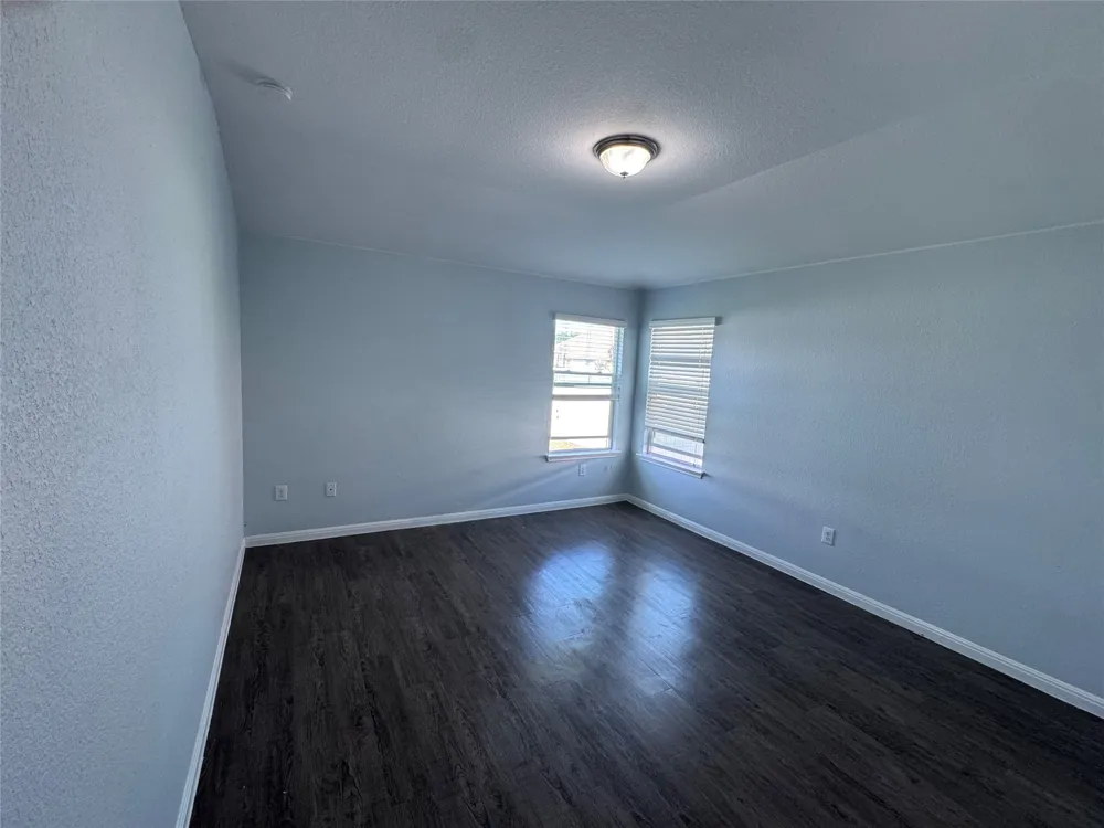 1520 Portchester Castle Path Pflugerville, TX 78660
