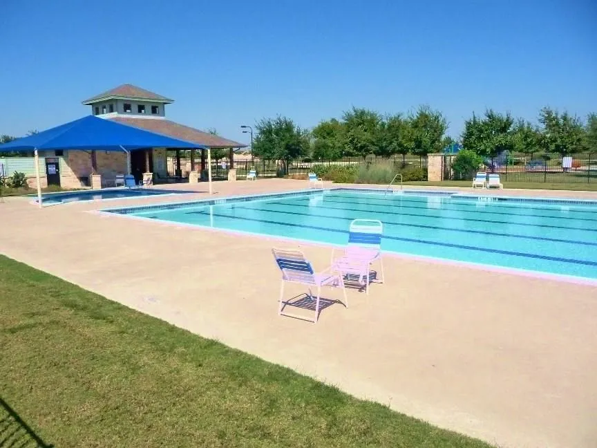 1520 Portchester Castle Path Pflugerville, TX 78660