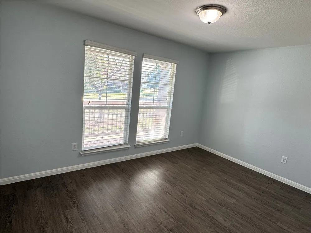 1520 Portchester Castle Path Pflugerville, TX 78660
