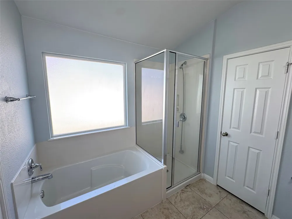 1520 Portchester Castle Path Pflugerville, TX 78660