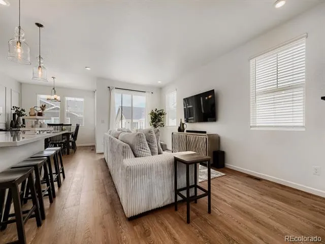 23966 E River Front Drive Aurora, CO 80019