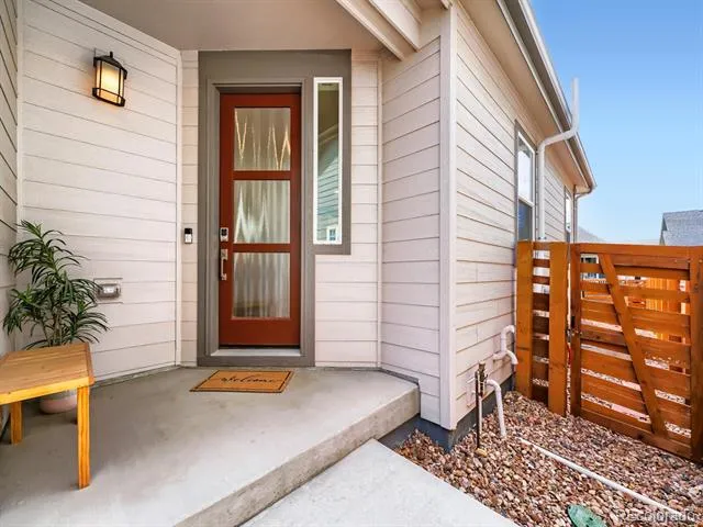 23966 E River Front Drive Aurora, CO 80019
