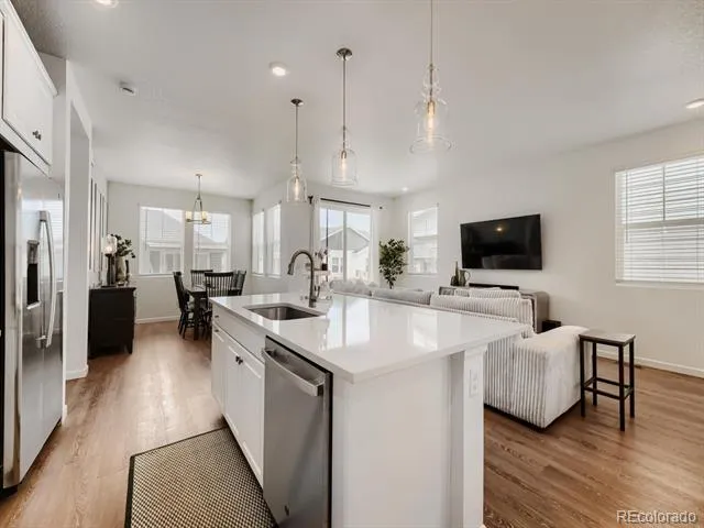 23966 E River Front Drive Aurora, CO 80019