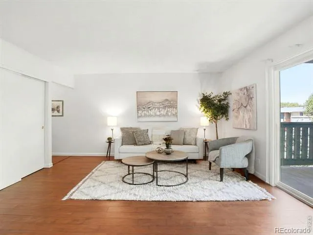 2120 S Vaughn Way ##206F Aurora, CO 80014