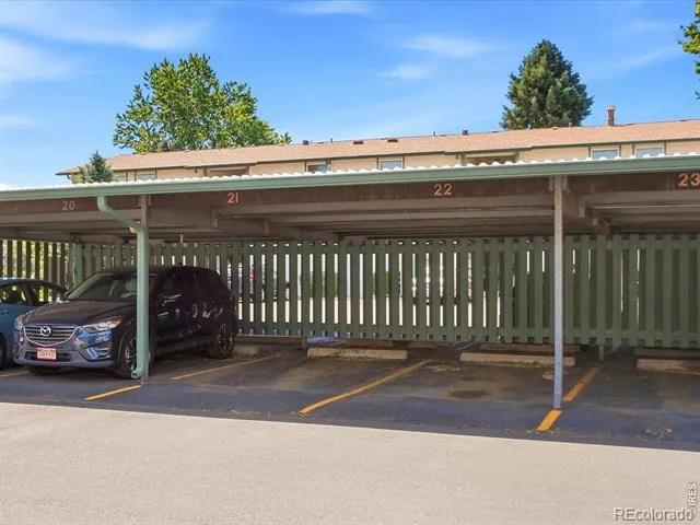 2120 S Vaughn Way ##206F Aurora, CO 80014