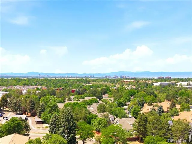 2120 S Vaughn Way ##206F Aurora, CO 80014