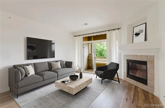 8465 S Holland Way #205 Littleton, CO 80128