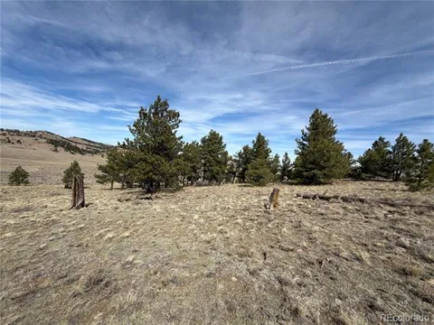 990 Coyotero Trail