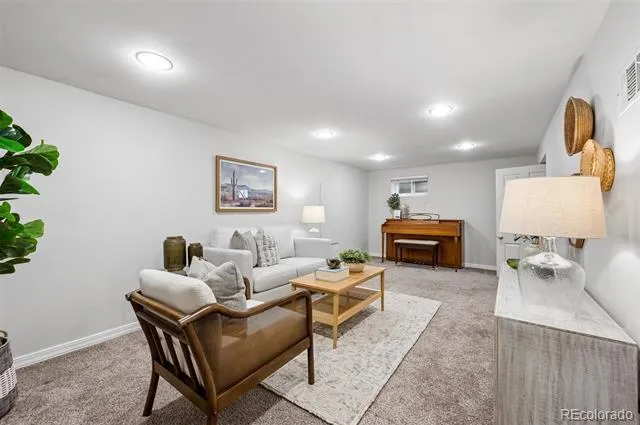 857 Grape Street Denver, CO 80220